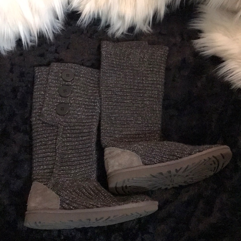 Ugg Australia gray sliver knit boot